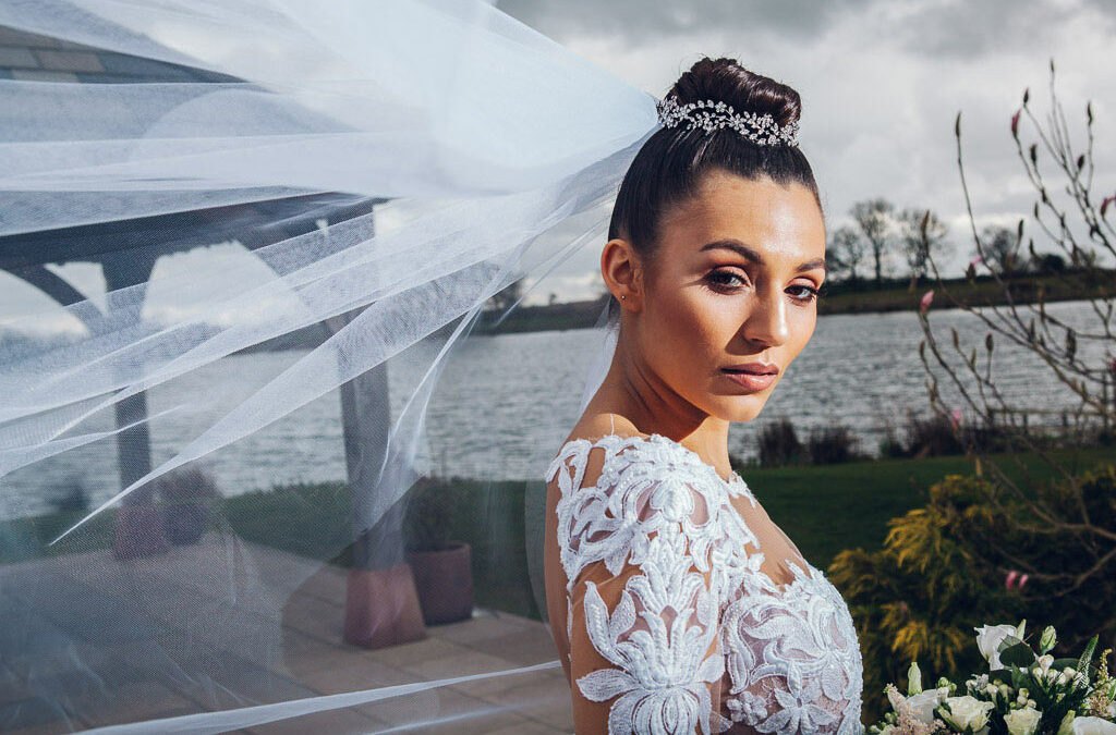 Riki Dalal and Noya Bridal Styled Shoot // Sandhole Oak Barn