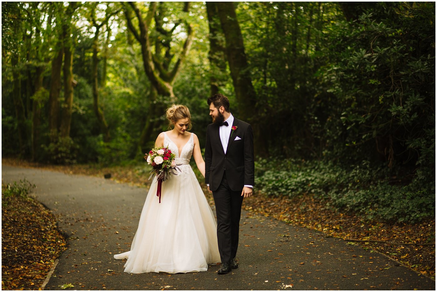 the gorgeous country lane leading into ashfield house