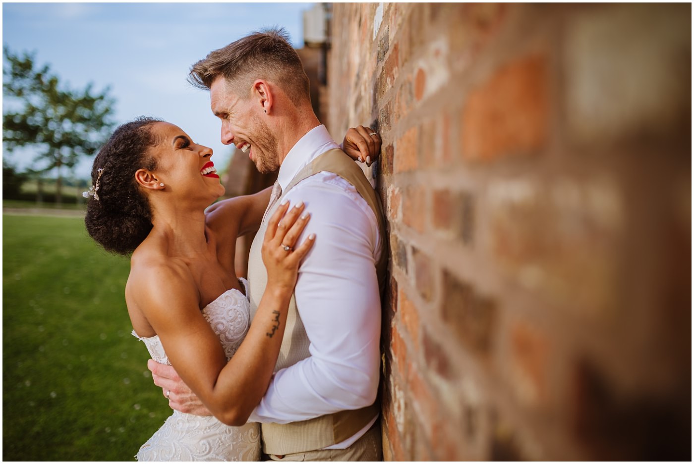 couples portraits at swancar farm