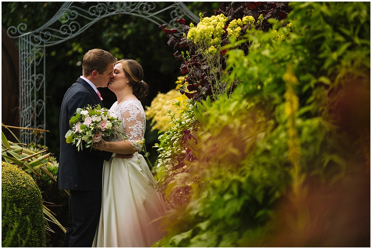 heaton house farm wedding photgraphy