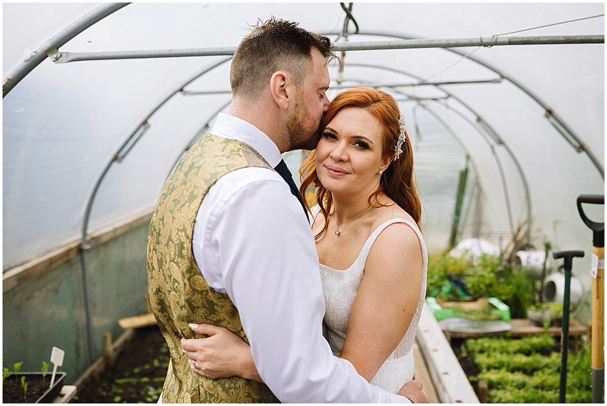 stunning relaxed wedding photography at the wellbeing farm